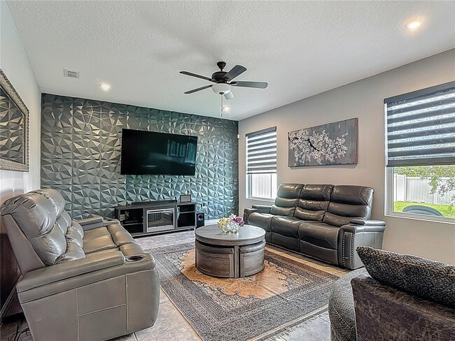 Photo - 2350 Avian Loop