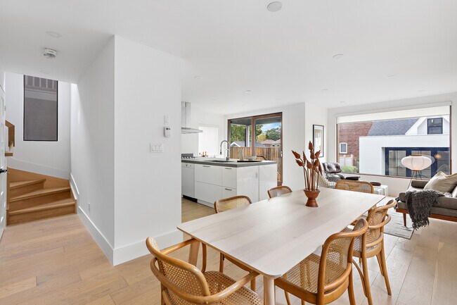 Photo - 55 Mimico Ave