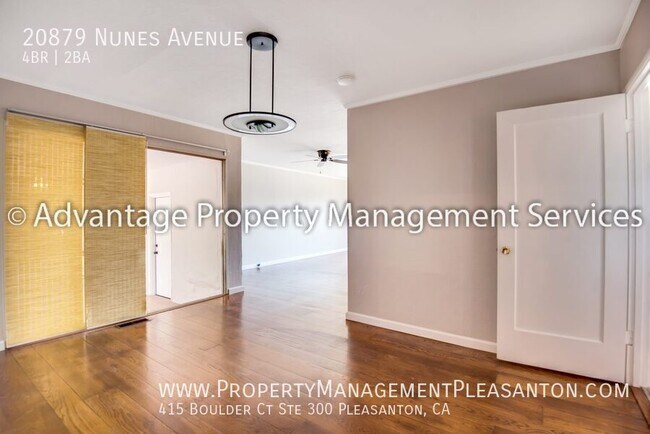 Photo - 20879 Nunes Ave