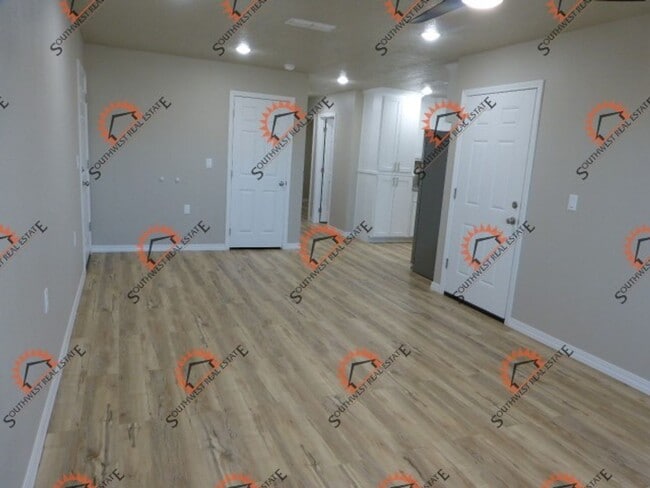 Photo - 1317 Mission Dr Unit A