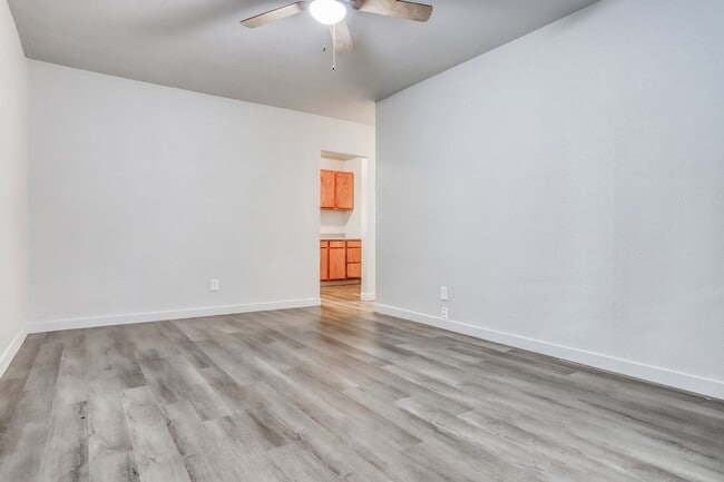 Photo - 3504-3506 Yeoman Ave Unit 3504