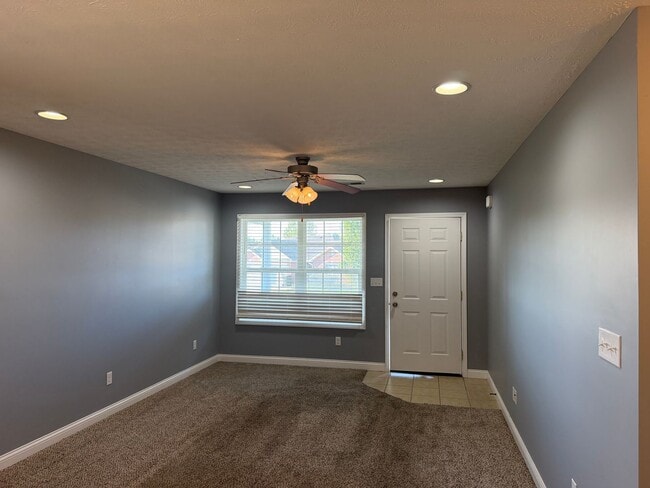 186 Applewood Ln