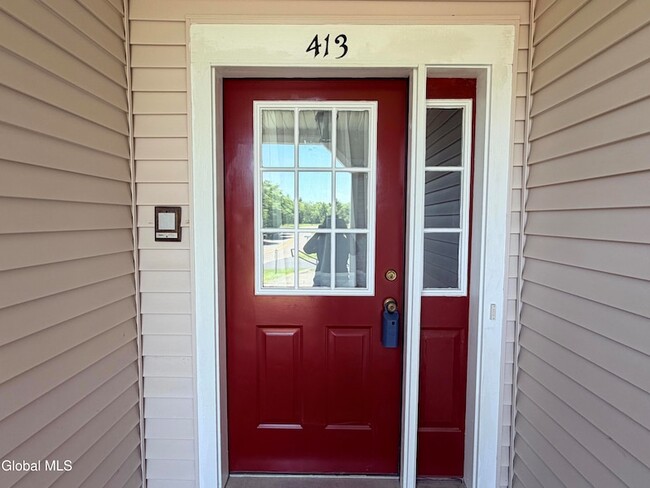 Photo - 413 Diamond Rock Cir