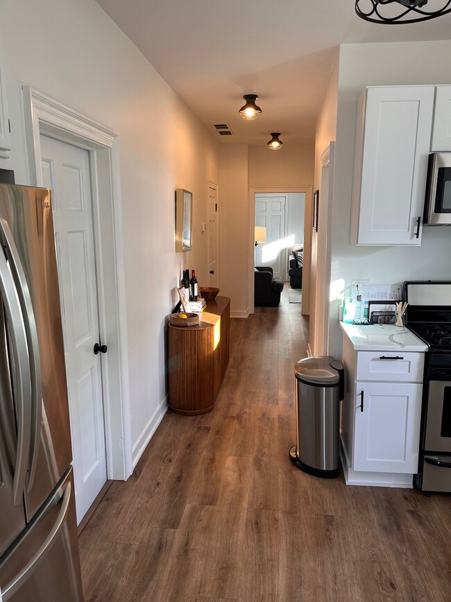 Photo - 1518 W Augusta Blvd Unidad 3