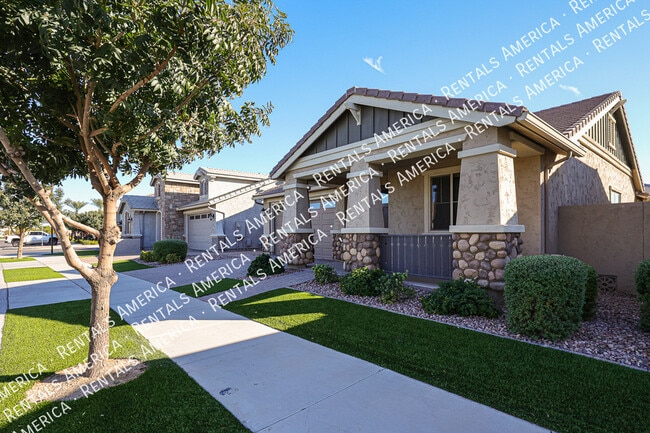 Building Photo - 3725 E Turley St