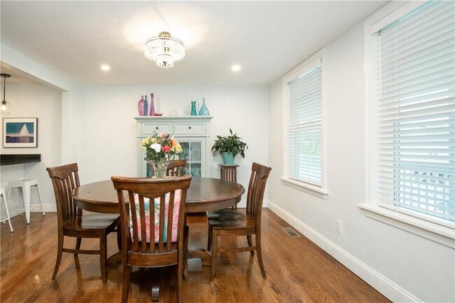 Photo - 58 Collins St