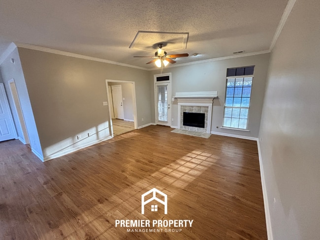 Photo - 416 Chadwick Cir