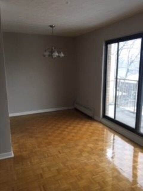 Photo - 392 Pine Ave