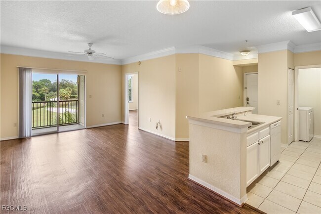 Photo - 11490 Villa Grand Unit 224