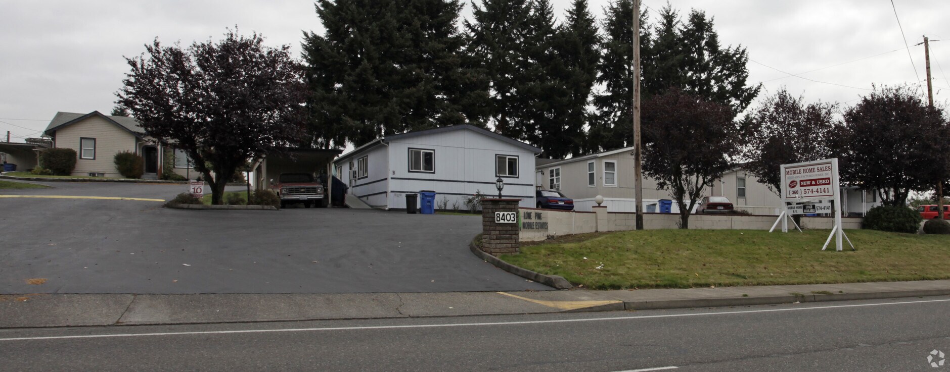 Lone Pine Mobile Home Park - Lone Pine Mobile Home Park