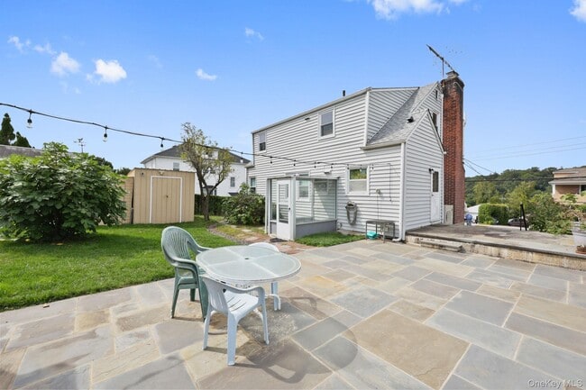 Photo - 98 Lincoln Ave Unit 2nd Floor