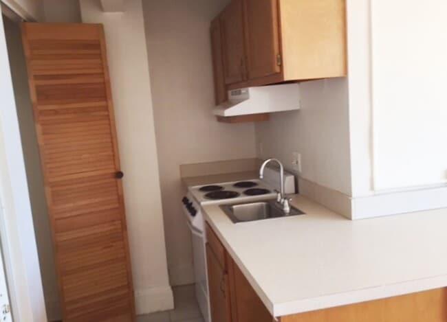 Photo - Wyman Towers