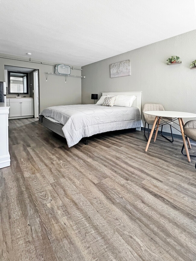 Flex Studio Apartments