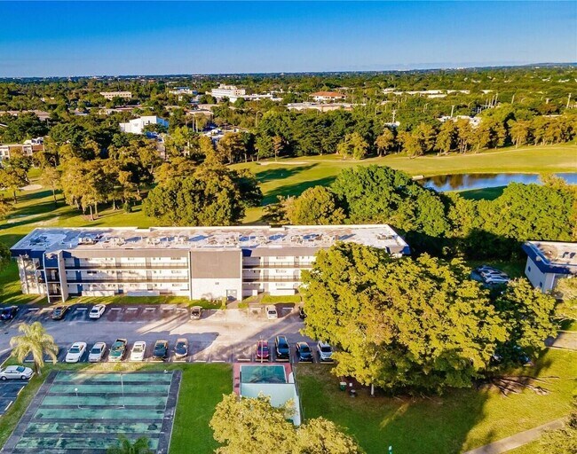 Photo - 7911 N Colony Cir Unit 305