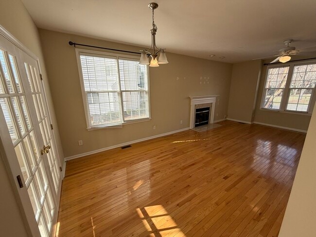 Photo - Beautiful 3 Bedroom 2.5 Bath End Unit Town Home with Lake View!