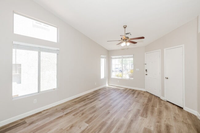 Photo - 3639 Covewick Dr