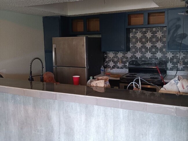 Photo - 2818 S Bartell Dr