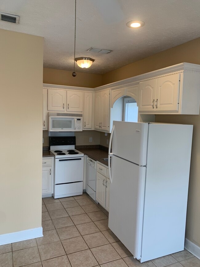 Photo - 285 Old Mayhew Rd Unidad 5