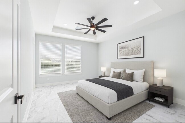 Photo - 3415 Daphne St