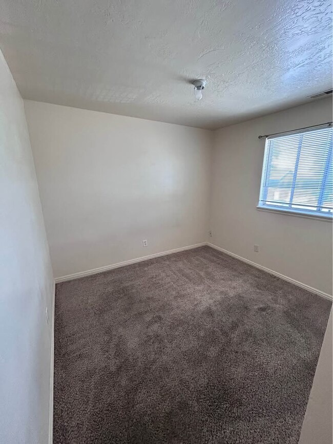 Photo - 835 E 500 N Unit 839