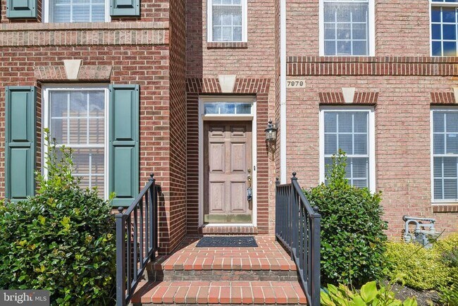 7979 Vigne Ct