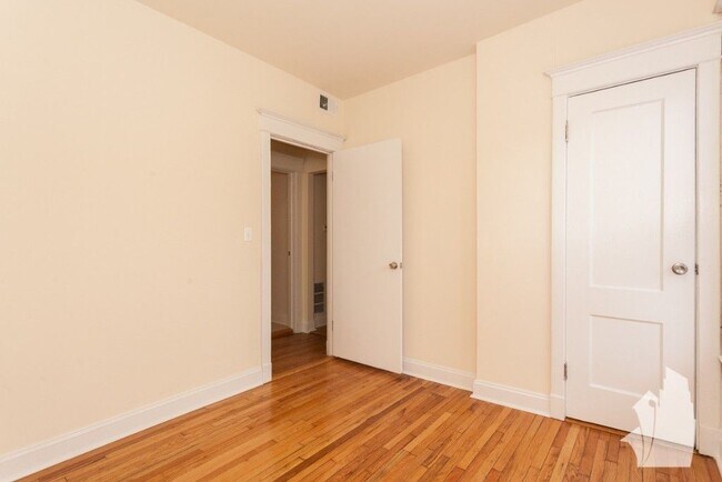Photo - 1524 N Kedzie Ave Unit 1524-2