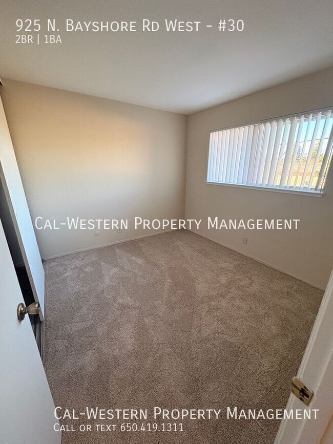 Photo - 925 N Bayshore Rd W Unit #30