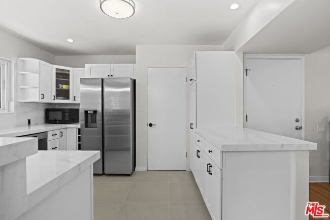 Photo - 3200 S Sepulveda Blvd Unit J22