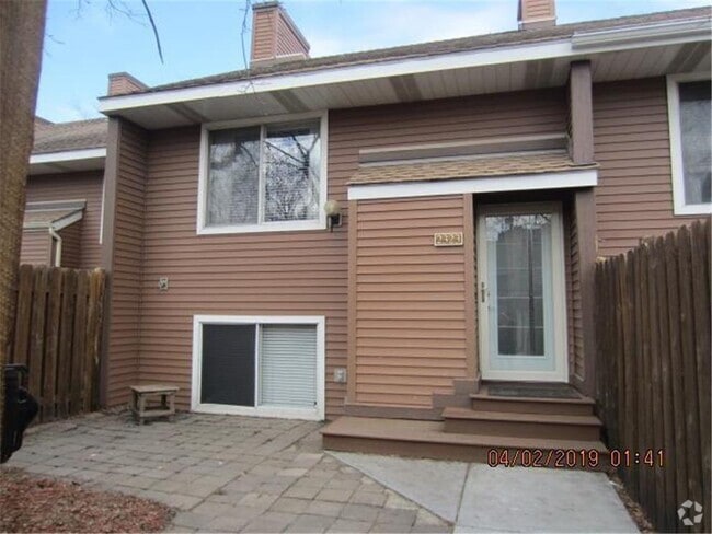 Building Photo - 2323 W Territorial Rd Rental