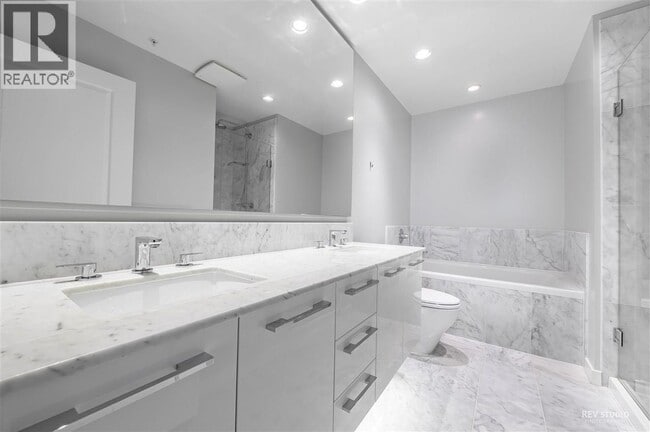 Photo - 5638 Birney Ave Unit 503