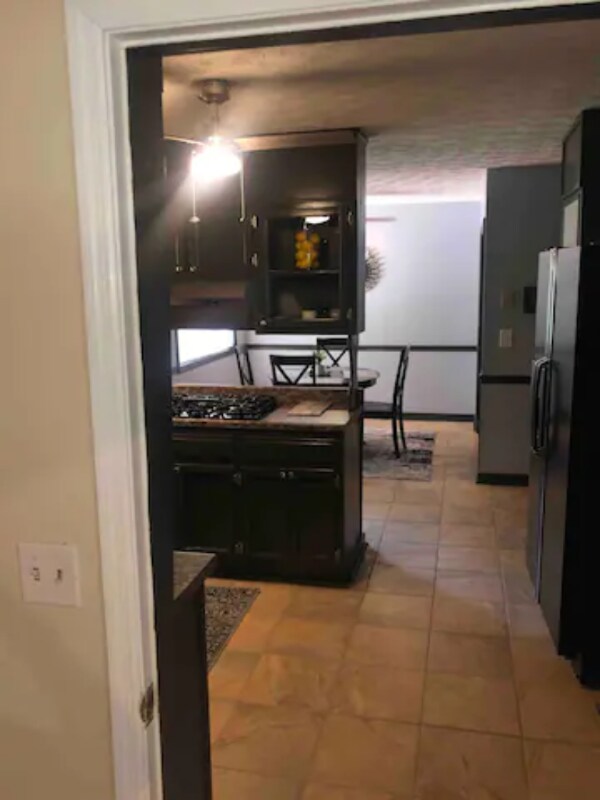3860 Pontevedra Pl