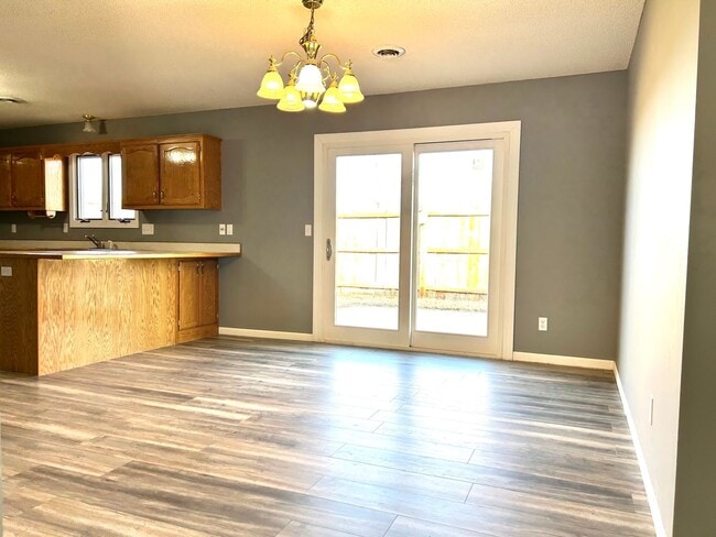 Photo - Beautiful Home, Great Location!