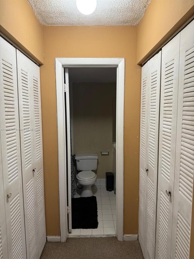 Photo - 18840 NW 57th Ave Unidad 105