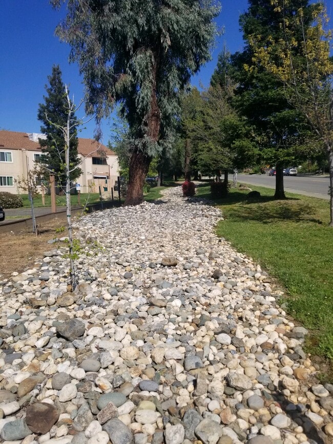 Photo - Parkview Apartments