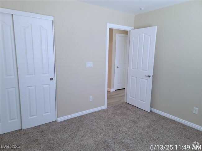 Building Photo - 2327 Koho Dr Rental