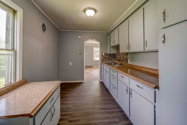 Photo - 24501 Fern Ave