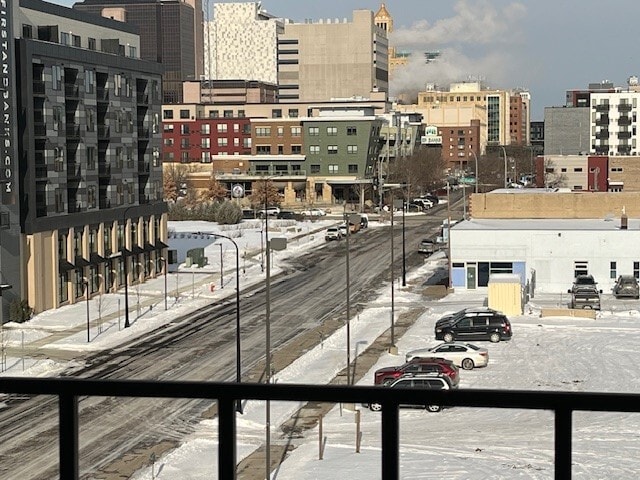 Vista de la sala de estar - 728 1st Ave SW Unidad 401