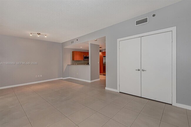 Photo - 1050 Brickell Ave Unit 2822