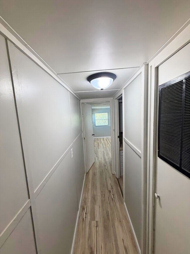 Photo - 43 Deerwood Park