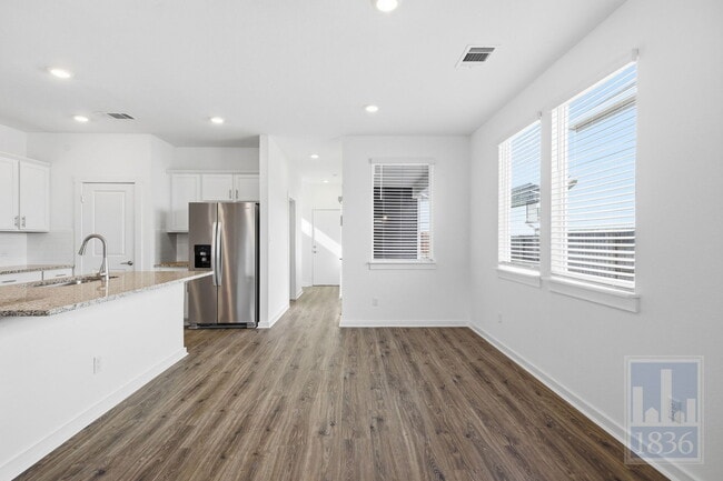 Photo - 2514 Rose Archer Ln