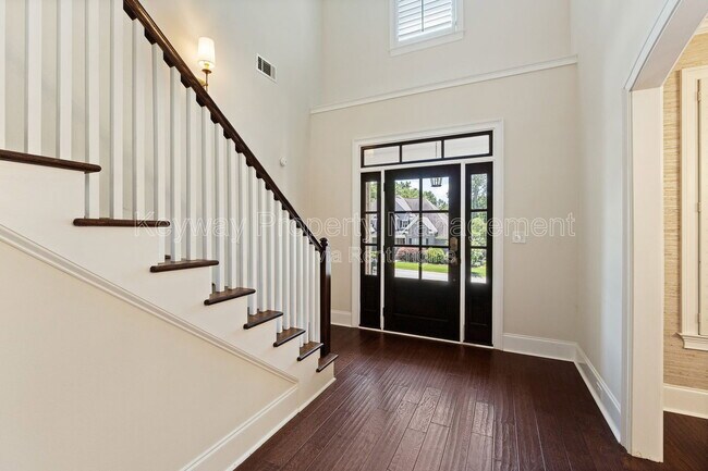 Photo - 232 Dixon Ct