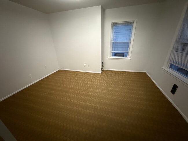 Photo - 19 N Bridge Ave