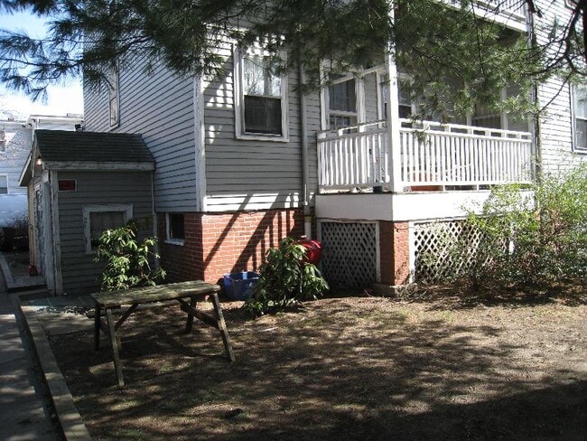 Photo - 279 Washington St Unit 3