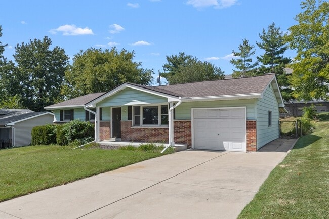 1517 Lincoln Dr