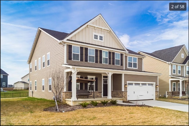 Photo - 951 Blackmore Dr