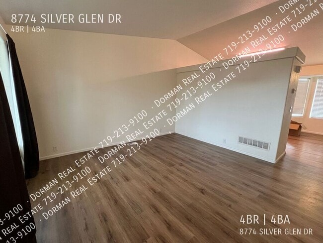 Photo - 8774 Silver Glen Dr