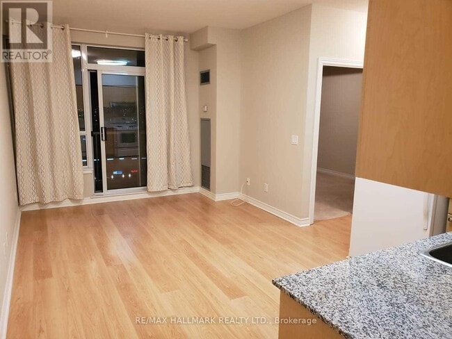 Photo - 15 N Park Rd Unit 1601