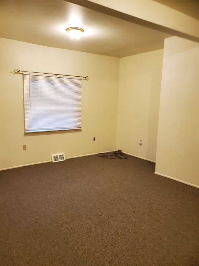 Photo - 1055 Saxonburg Blvd Unit 1 floor