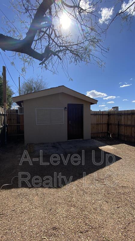 Photo - 3909 S 14th Ave Unidad #3