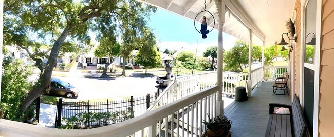 Photo - 3412 Avenue Q Unidad #2